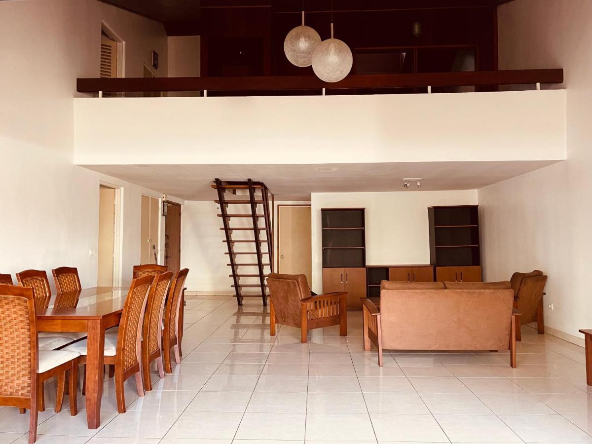 J&D Lodge Папеете Екстериор снимка